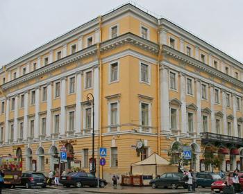 Парад оркестров в Северной столице: от «Виртуозов Москвы» до оркестра Татарстана на сцене филармонии.